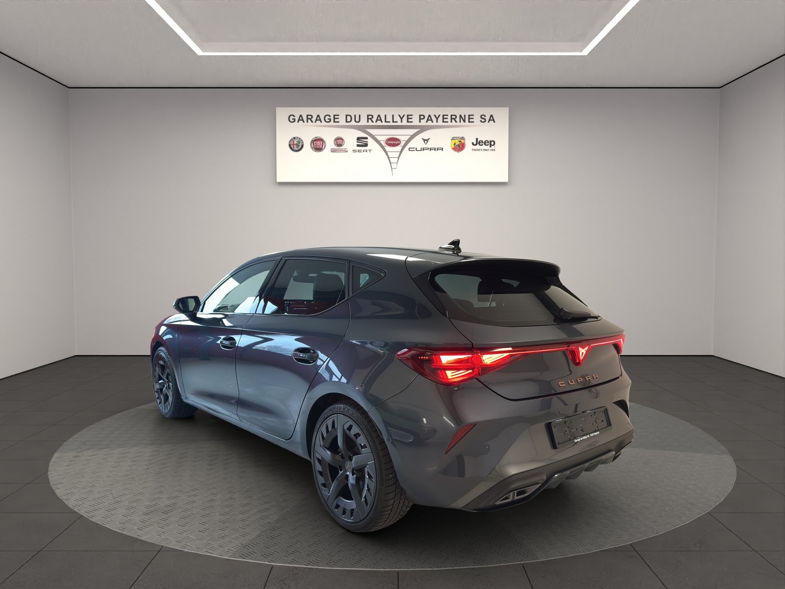 CUPRA LEON 1.5 TSI DSG, Mild-Hybrid Petrol/Electric, Ex-demonstrator, Automatic - 3