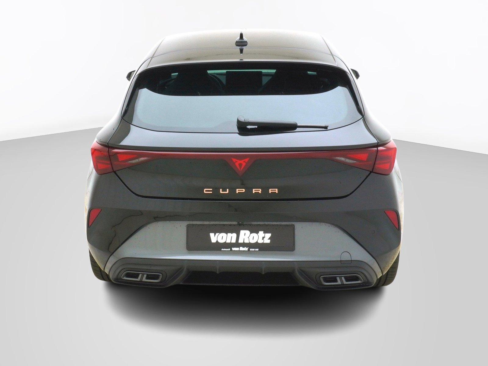 CUPRA Leon 1.5 eTSI DSG, Hybride Léger Essence/Électricité, Voiture de démonstration, Automatique - 3