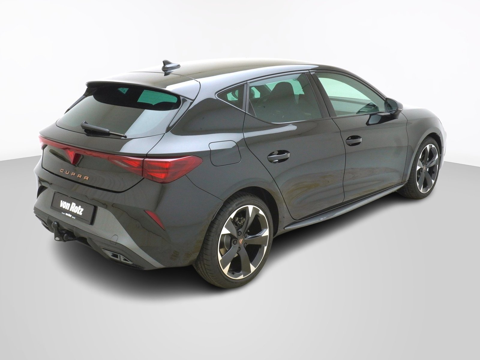 CUPRA Leon 1.5 eTSI DSG, Hybride Léger Essence/Électricité, Voiture de démonstration, Automatique - 5