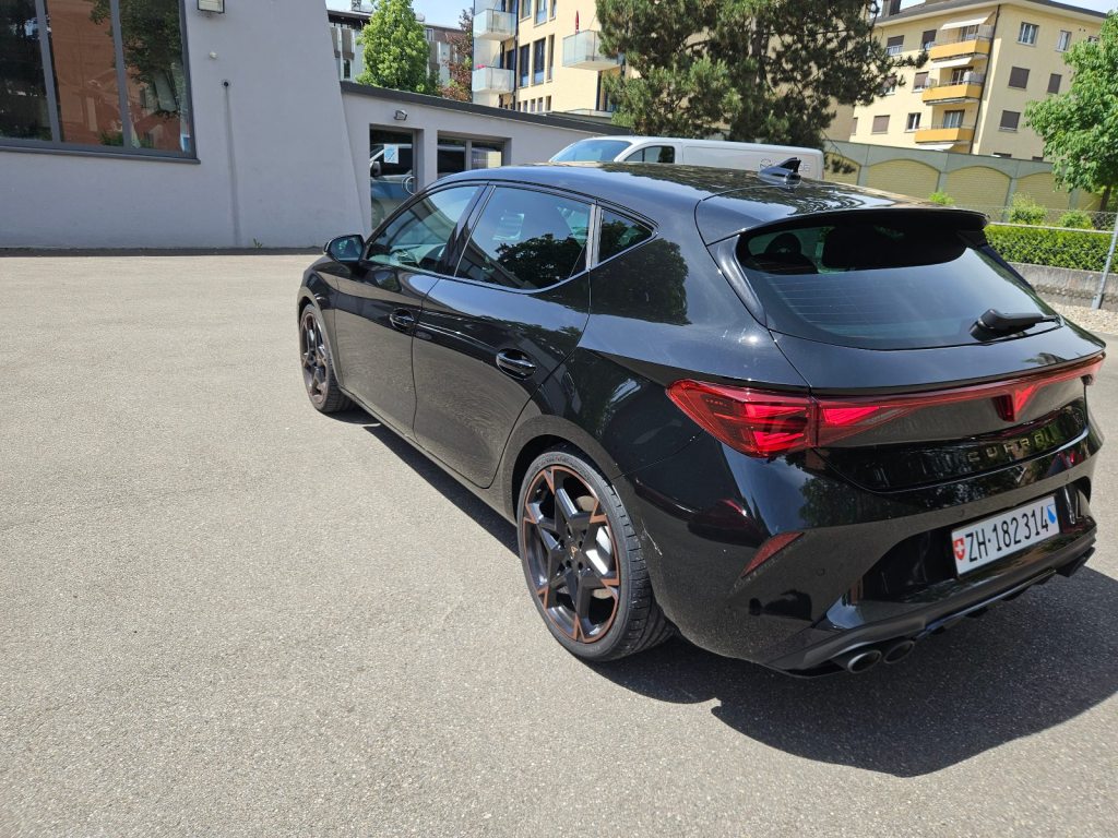 CUPRA LEON 2.0 TSI 300 VZ DSG, Benzina, Occasioni / Usate, Automatico - 5