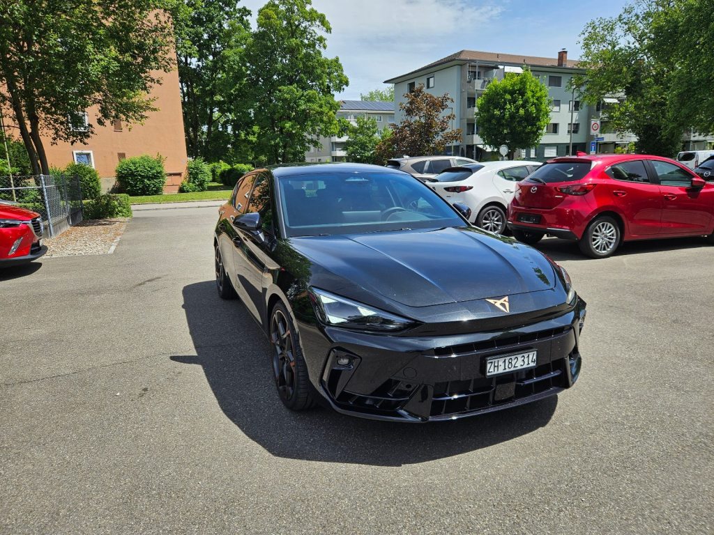 CUPRA LEON 2.0 TSI 300 VZ DSG, Benzina, Occasioni / Usate, Automatico - 2
