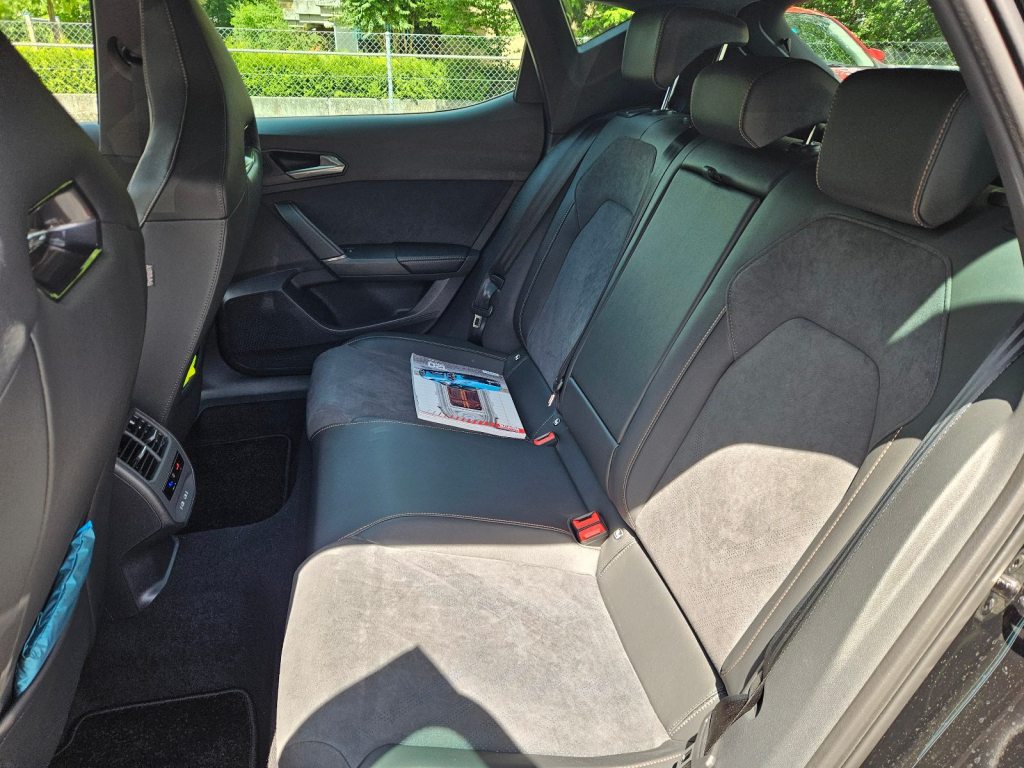 CUPRA LEON 2.0 TSI 300 VZ DSG, Petrol, Second hand / Used, Automatic - 6