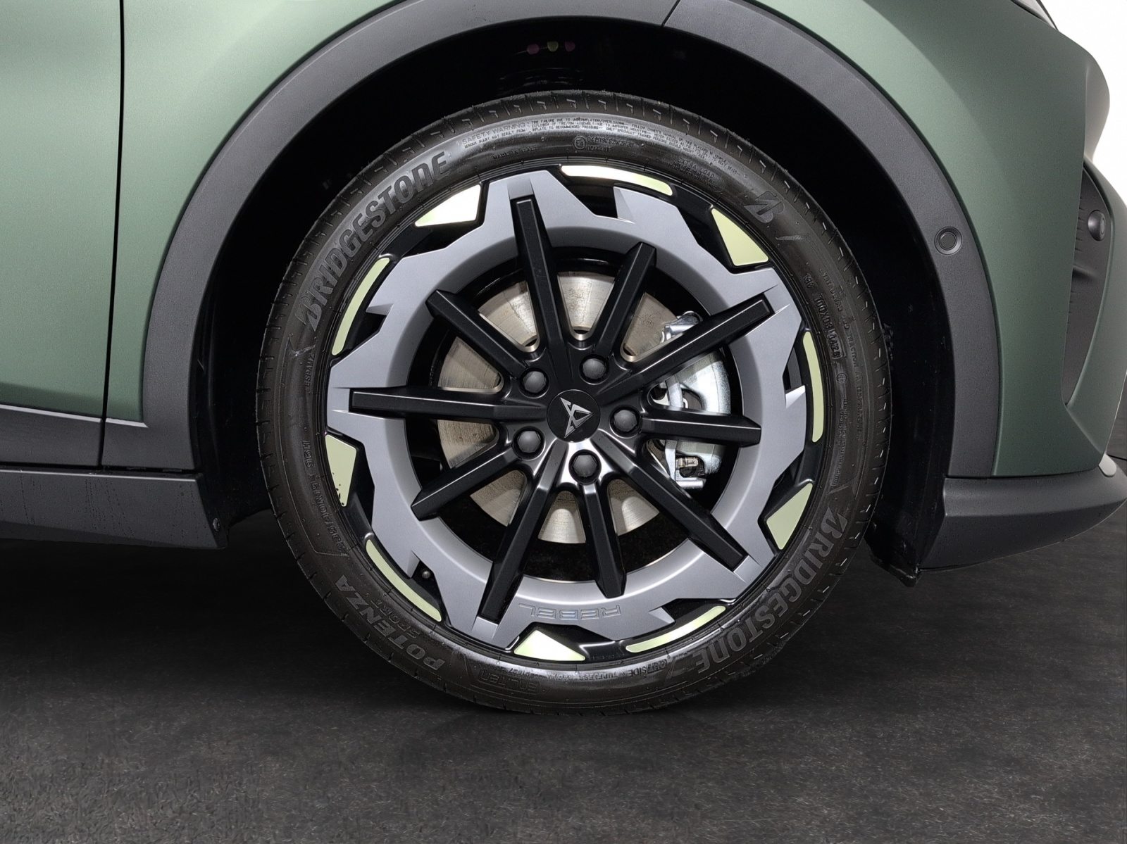 CUPRA RAVAL VZ EXTREME 55 kWh 166 kW, Electric, Ex-demonstrator, Automatic - 5