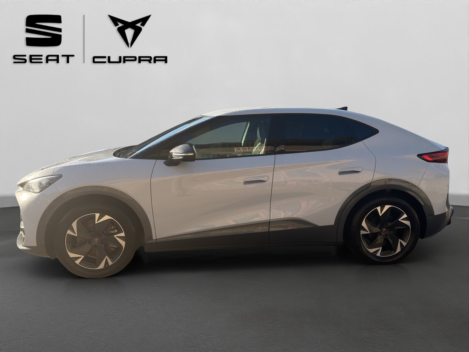 CUPRA Tavascan 77 kWh Edge, Elektro, Occasion / Gebraucht, Automatik - 2