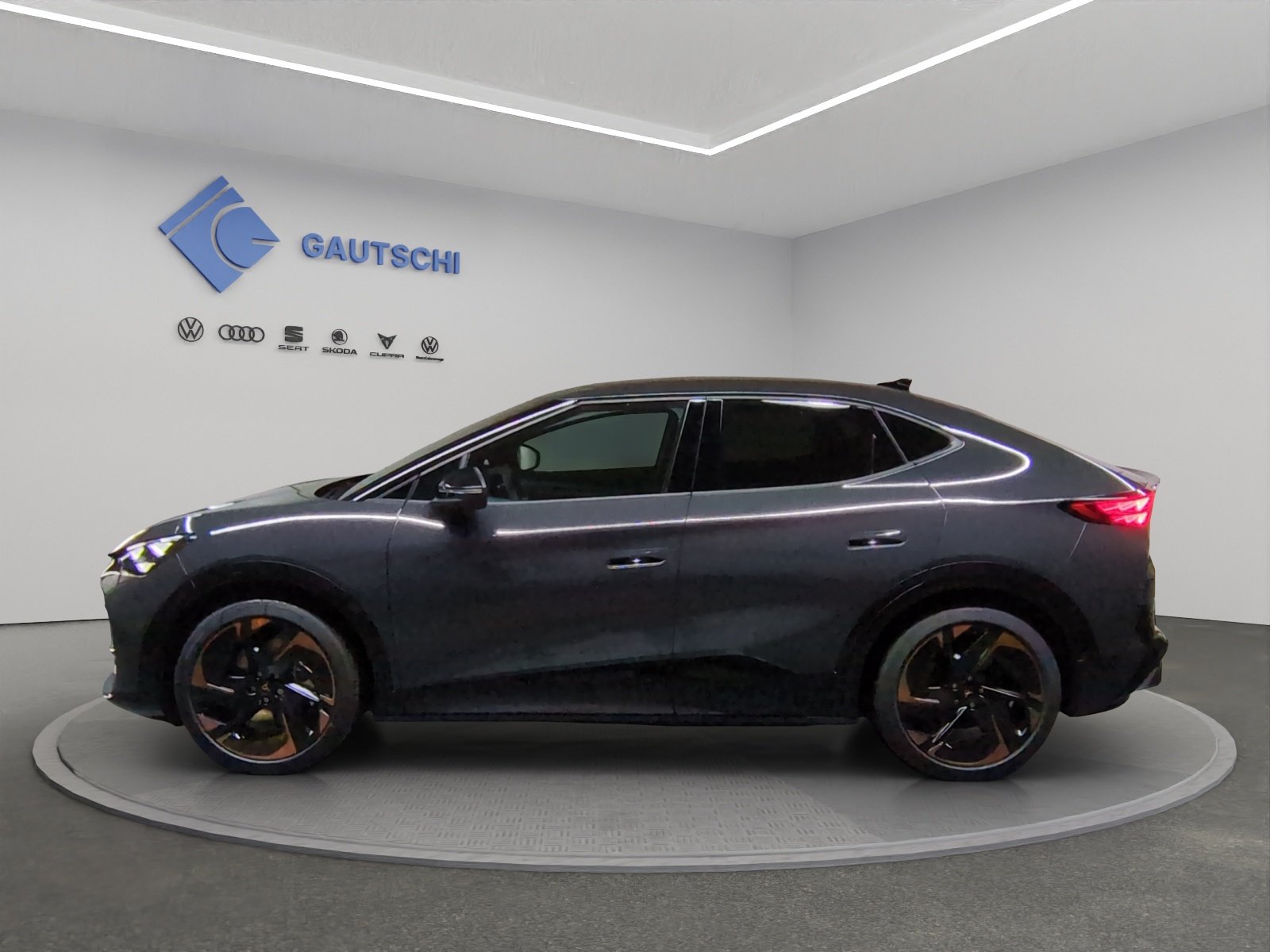 CUPRA Tavascan Type 9 77 kWh VZ Adrenaline, Elektro, Neuwagen, Automatik - 2
