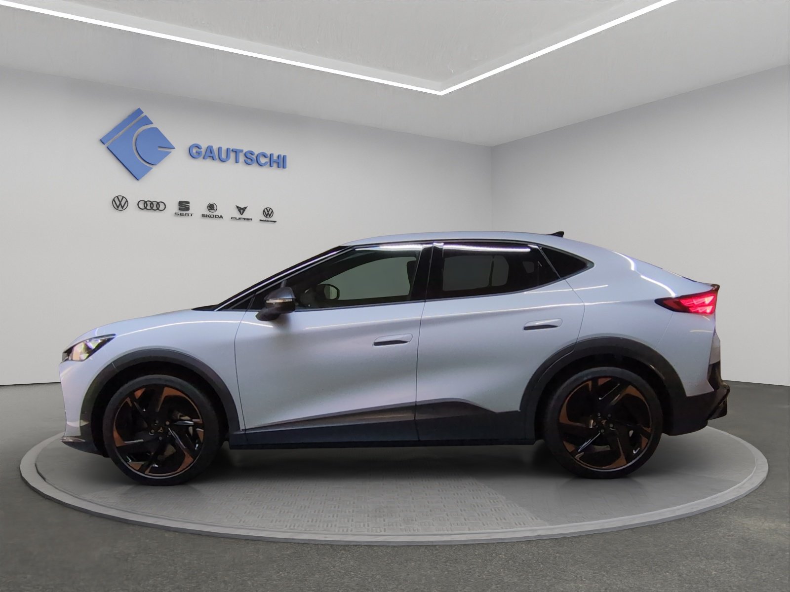 CUPRA Tavascan Type 9 77 kWh VZ Adrenaline, Elettrica, Auto nuove, Automatico - 2