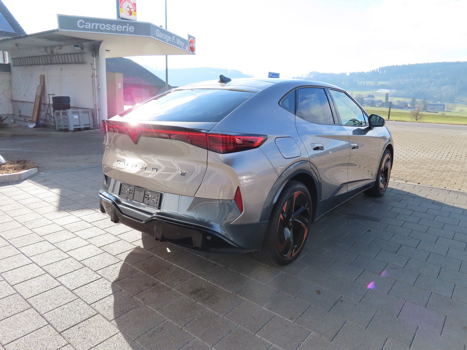 CUPRA Tavascan Type 9 77 kWh VZ Adrenaline, Elettrica, Occasioni / Usate, Automatico - 4