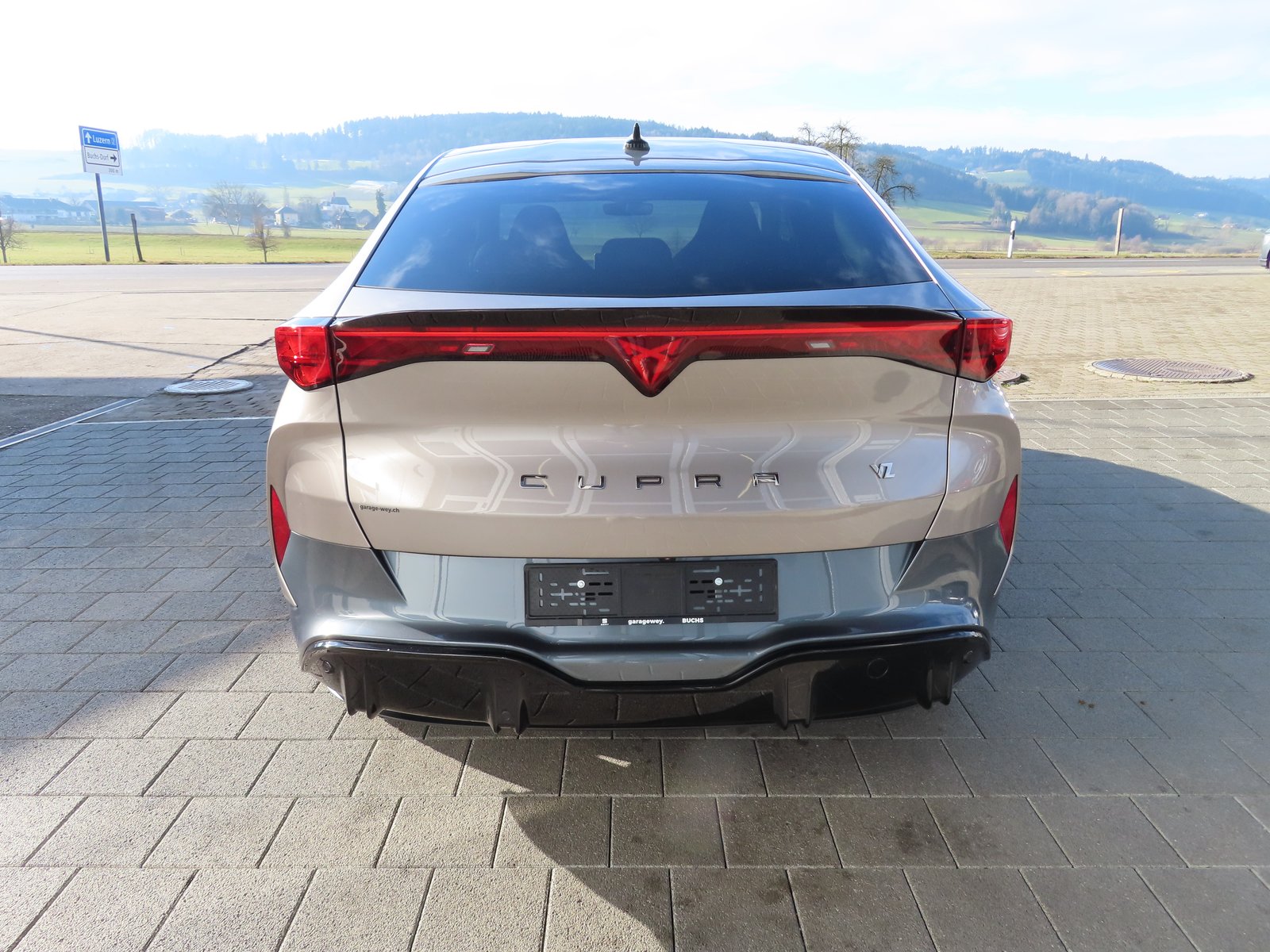 CUPRA Tavascan Type 9 77 kWh VZ Adrenaline, Elettrica, Occasioni / Usate, Automatico - 6