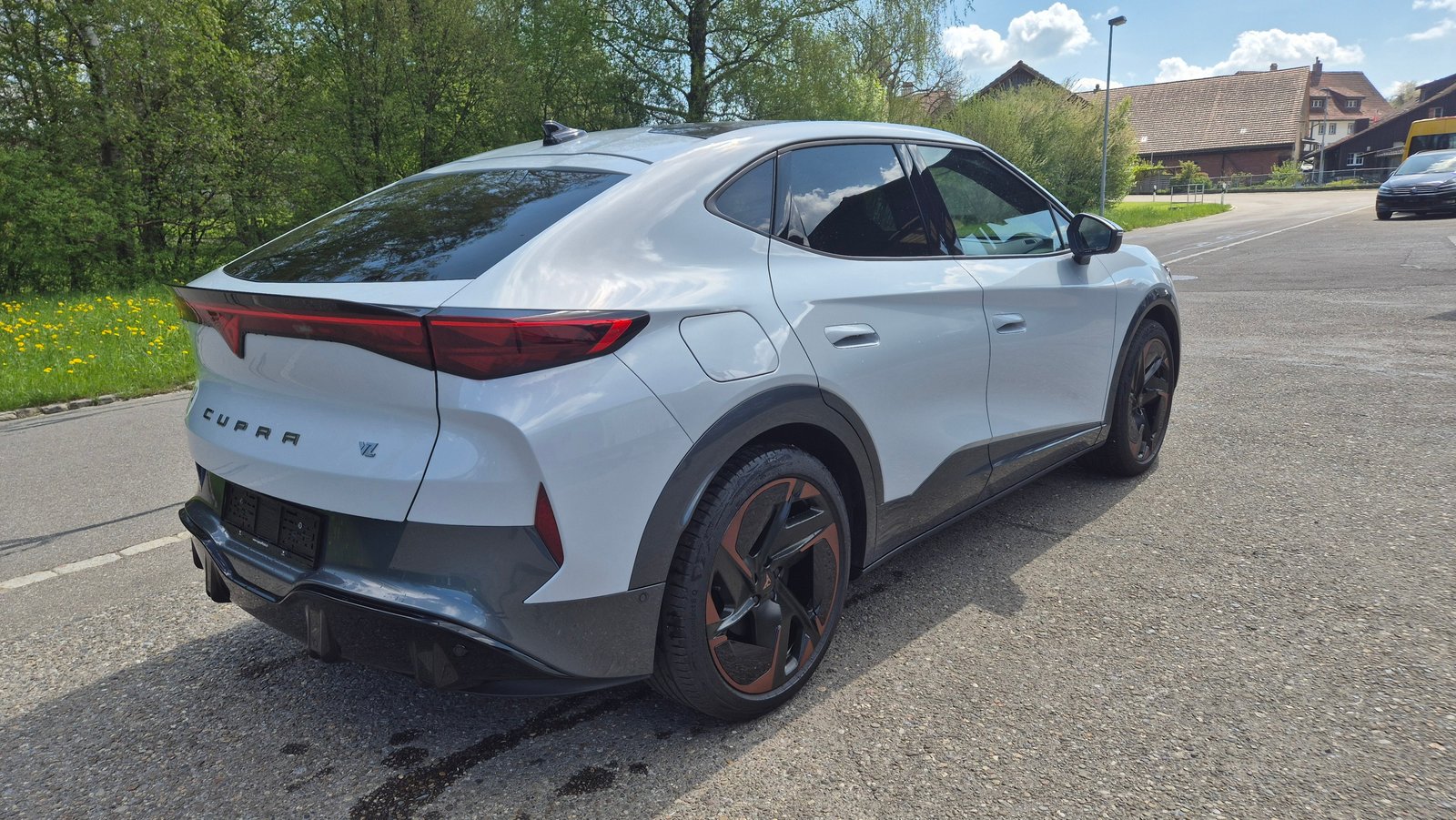CUPRA Tavascan Type 9 77 kWh VZ Adrenaline, Electric, Second hand / Used, Automatic - 4