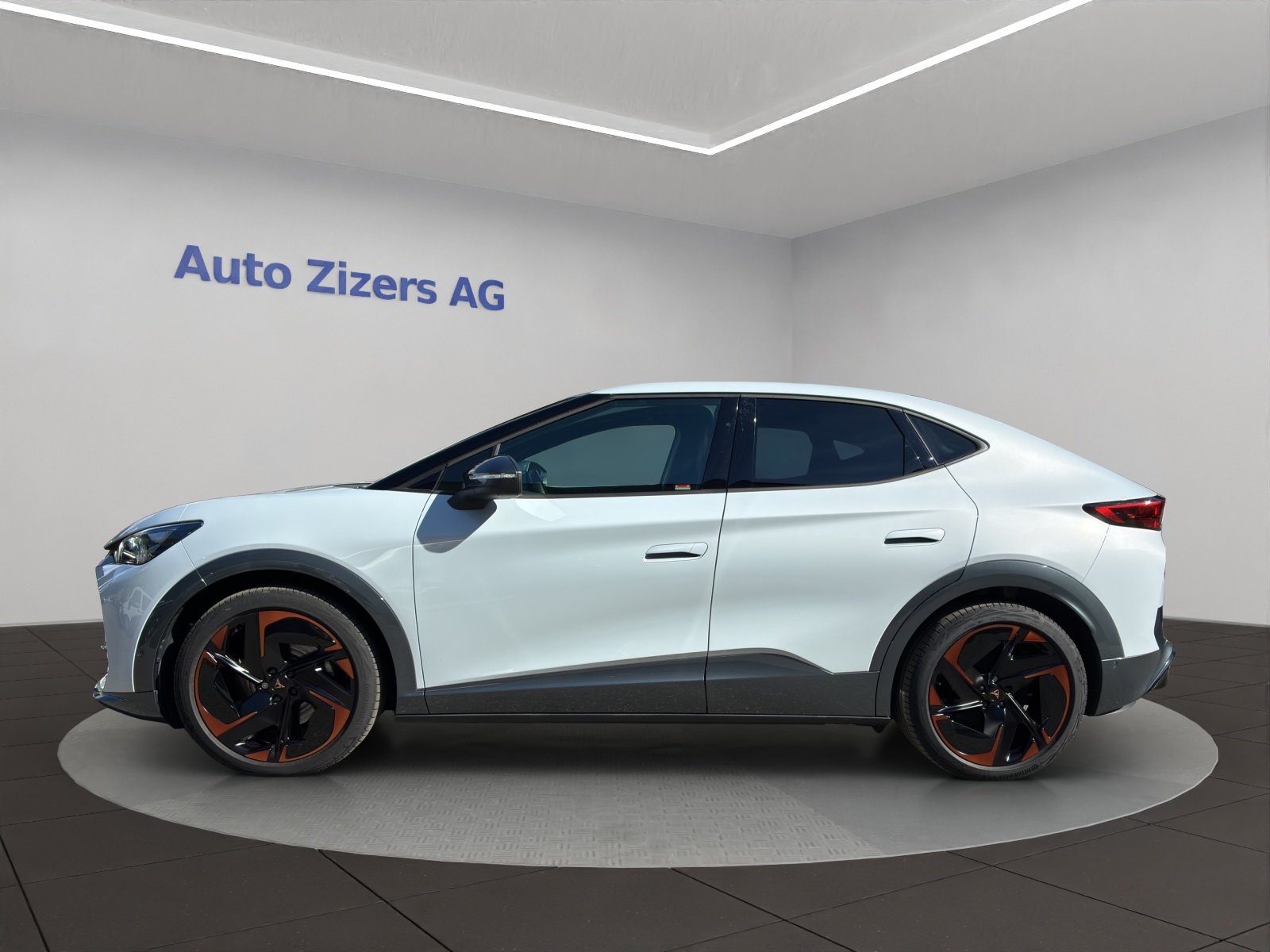 CUPRA Tavascan Type 9 77 kWh VZ Adrenaline, Électrique, Occasion / Utilisé, Automatique - 4