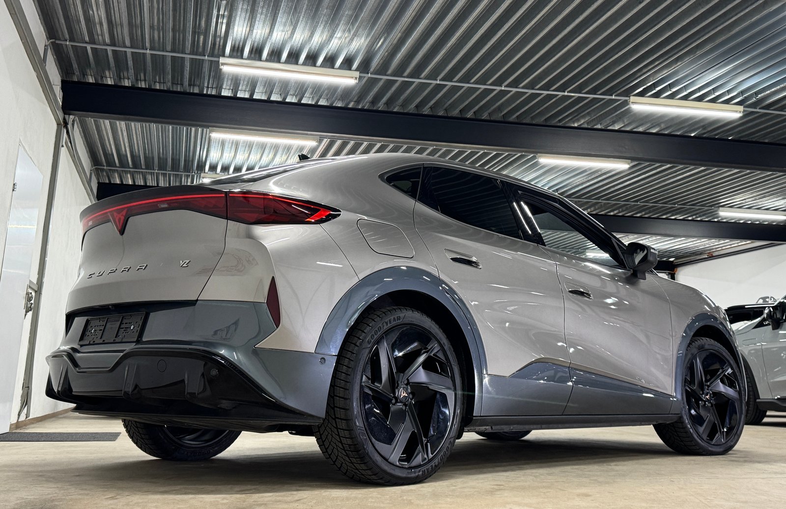 CUPRA Tavascan Type 9 77 kWh VZ Adrenaline 340 PS / Wärmepu, Elettrica, Occasioni / Usate, Automatico - 5