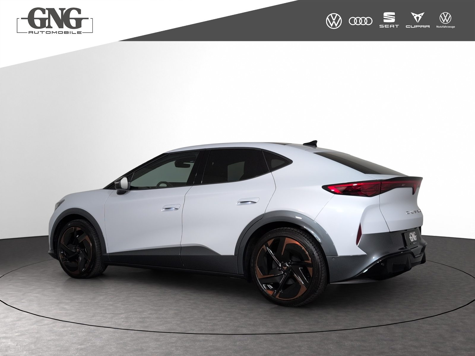 CUPRA TAVASCAN ADRENALINE TYPE 9 77kWh 340PS 4DRIVE (netto), Electric, Second hand / Used, Automatic - 2