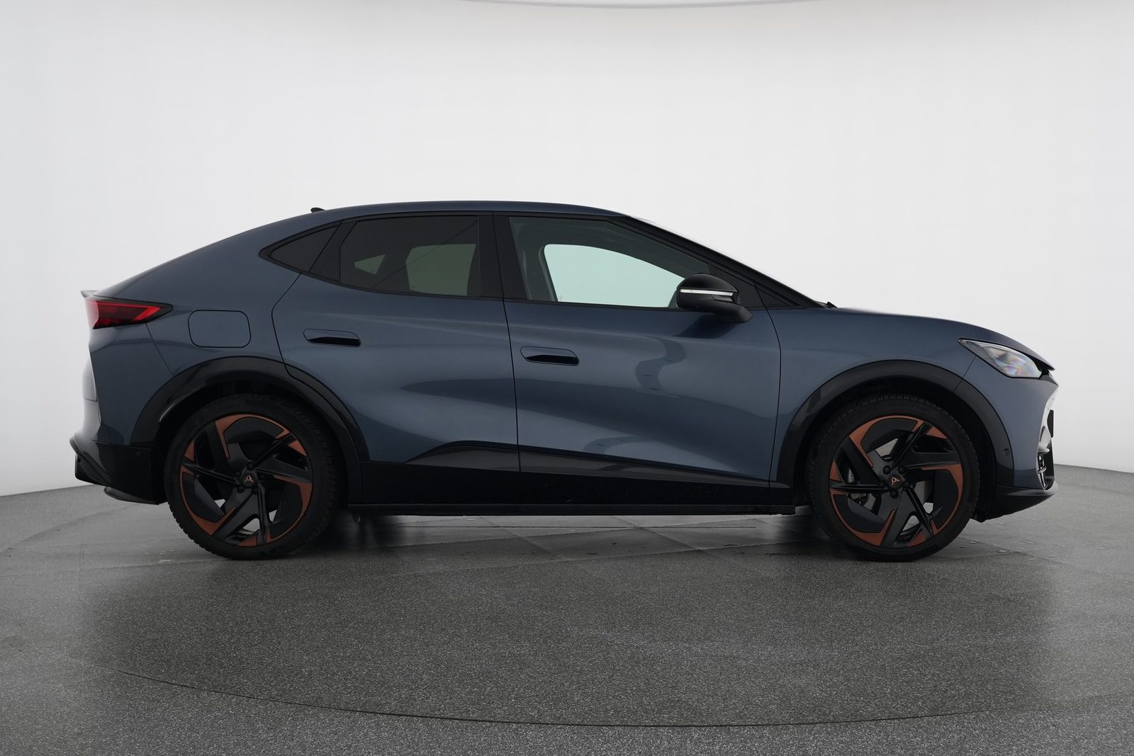 CUPRA TAVASCAN ADRENALINE TYPE 9 77kWh 340PS 4DRIVE (netto), Electric, Second hand / Used, Automatic - 7
