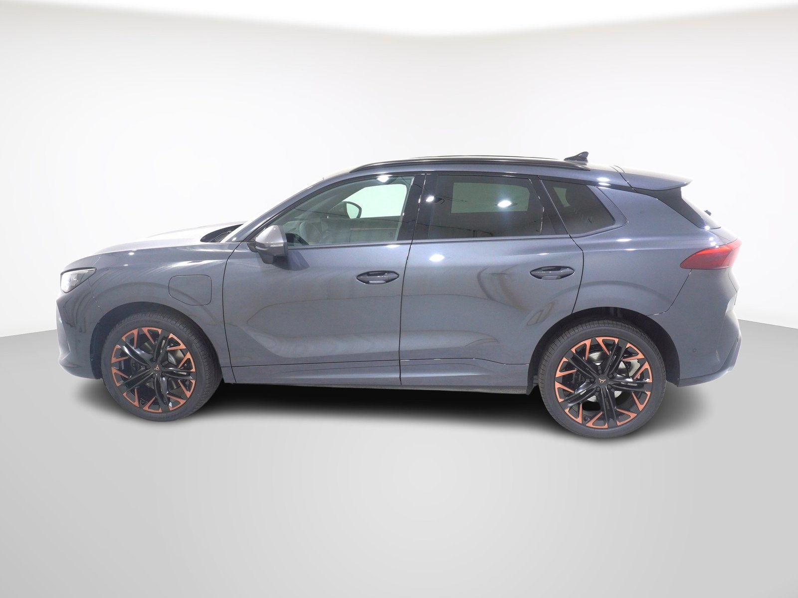 CUPRA Terramar 1.5 e-Plug-in-HYBRID VZ DSG, Hybride Rechargeable Essence/Électricité, Voiture nouvelle, Automatique - 2
