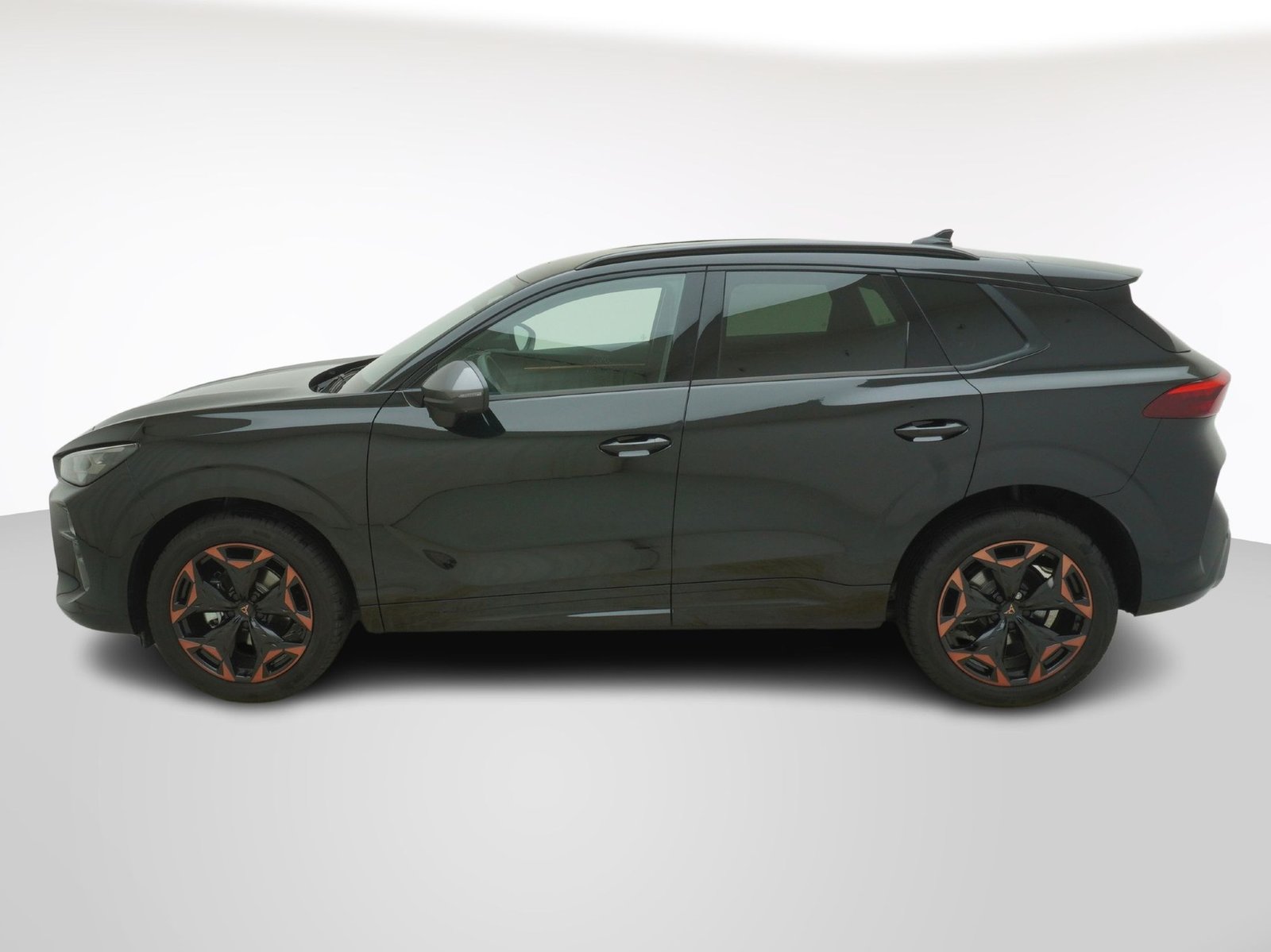 CUPRA Terramar 1.5 eTSI DSG, Mild-Hybrid Petrol/Electric, New car, Automatic - 2