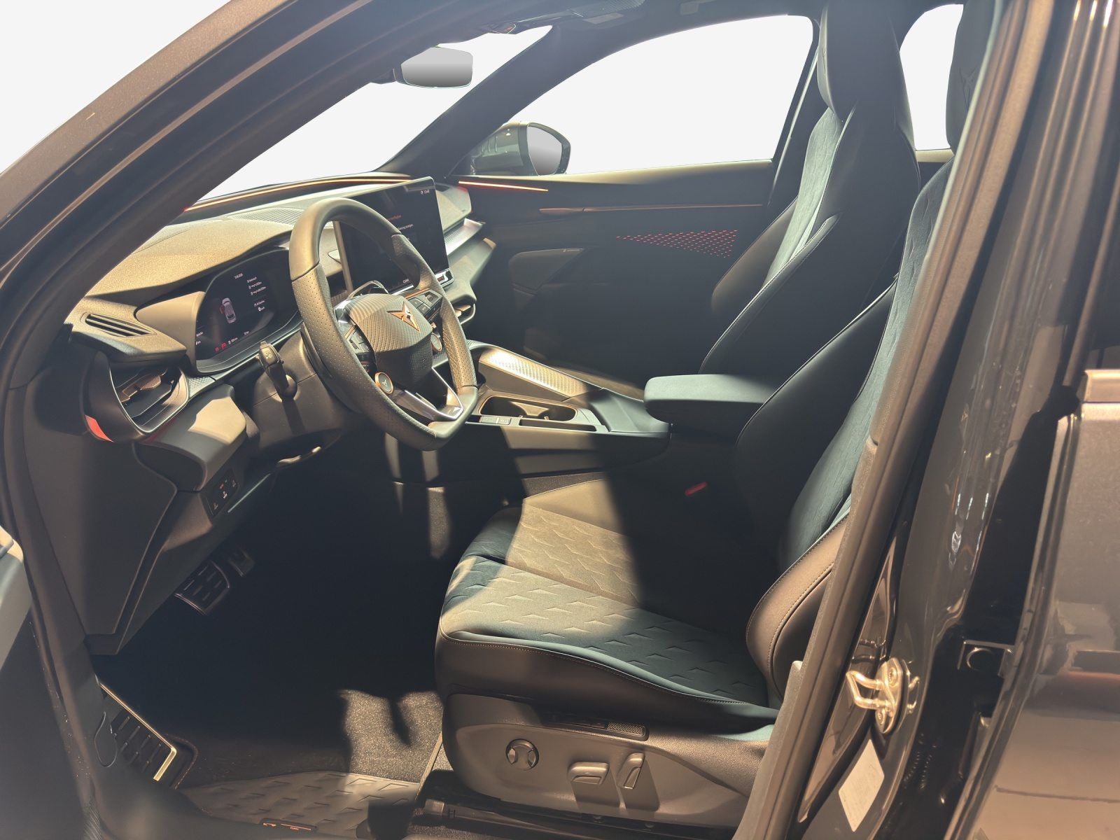 CUPRA TERRAMAR VZ e-HYBRID PRIME EDITION, Hybride Intégral Essence/Électricité, Occasion / Utilisé, Automatique - 3