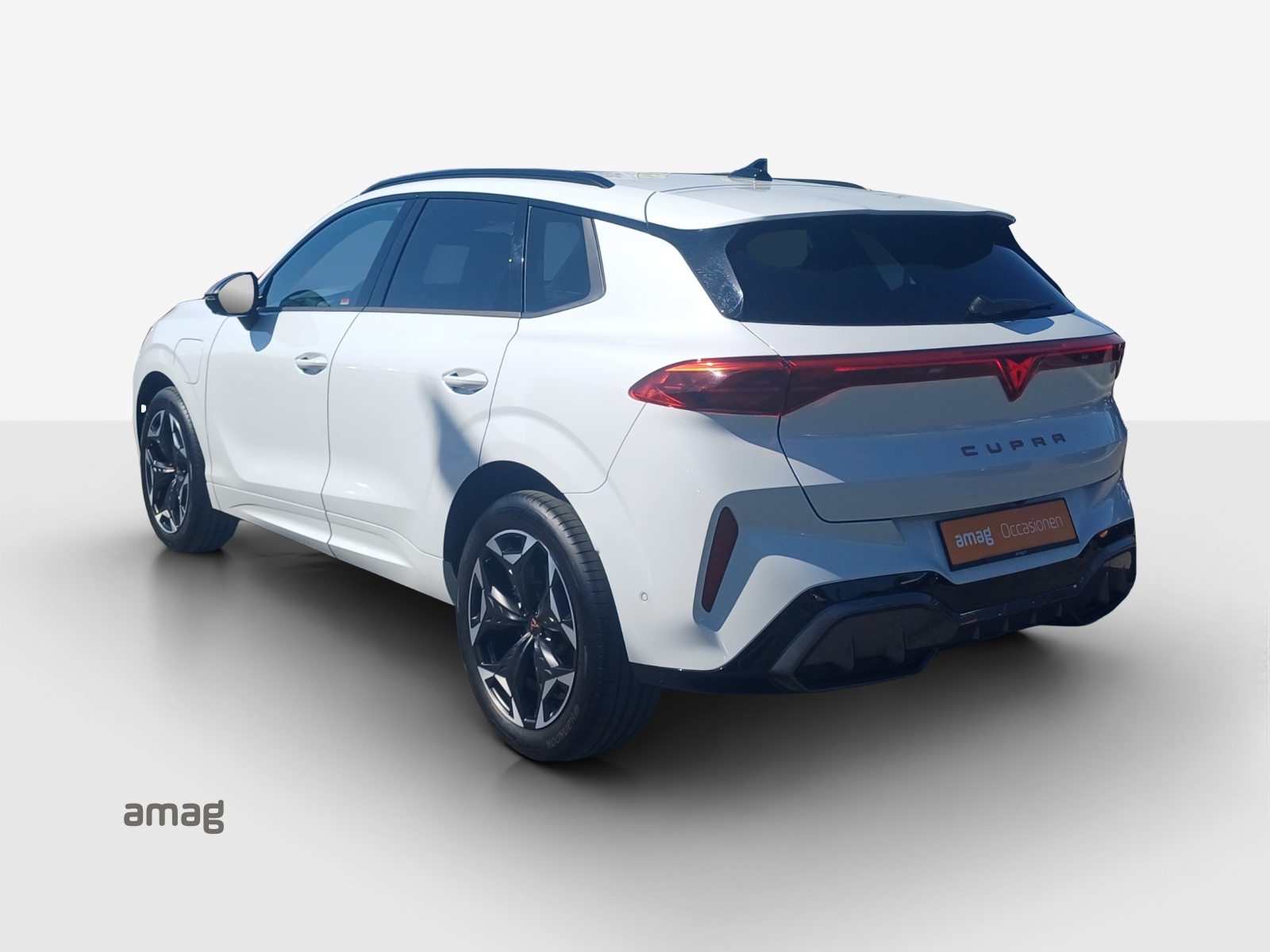 CUPRA TERRAMAR e-HYBRID, Full-Hybrid Petrol/Electric, Second hand / Used, Automatic - 3