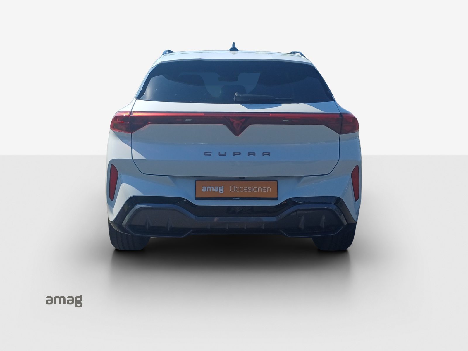 CUPRA TERRAMAR e-HYBRID, Full-Hybrid Petrol/Electric, Second hand / Used, Automatic - 4