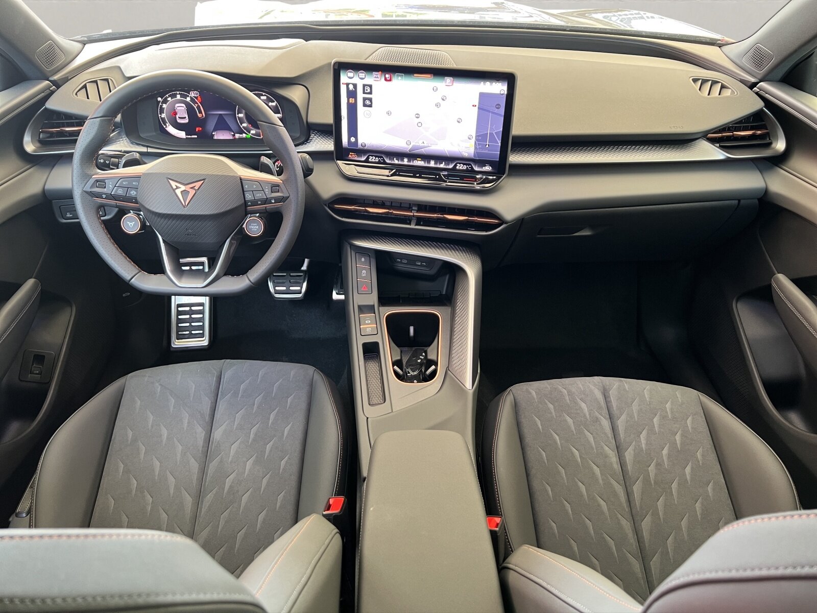CUPRA Terramar 2.0 TSI VZ 4Drive DSG 4x4 265PS, Benzin, Occasion / Gebraucht, Automatik - 7