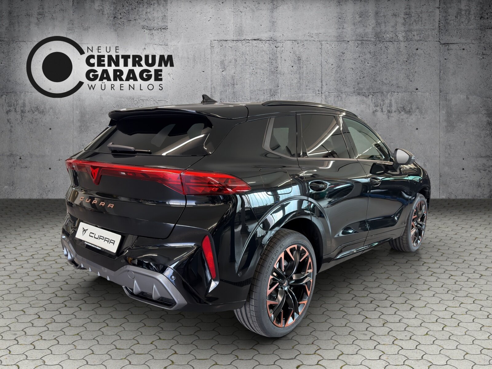 CUPRA Terramar 1.5 eHybrid DSG VZ, Plug-in-Hybrid Benzin/Elektro, Occasion / Gebraucht, Automatik - 4