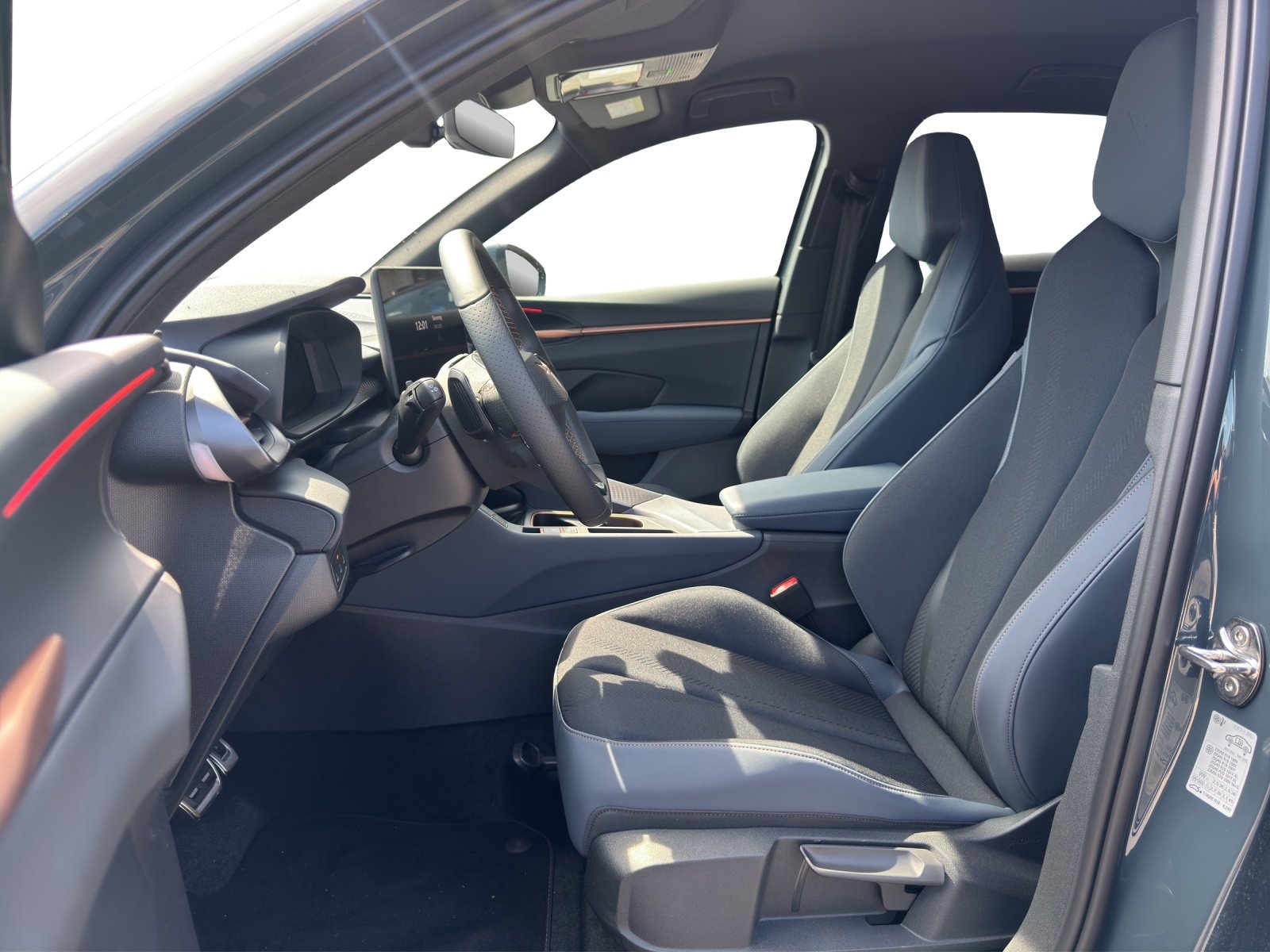 CUPRA Terramar 2.0 TSI VZ 4Drive DSG, Essence, Voiture de démonstration, Automatique - 5