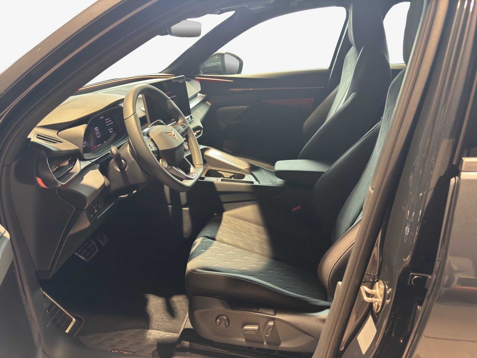 CUPRA TERRAMAR VZ e-HYBRID PRIME EDITION, Hybride Intégral Essence/Électricité, Voiture de démonstration, Automatique - 3