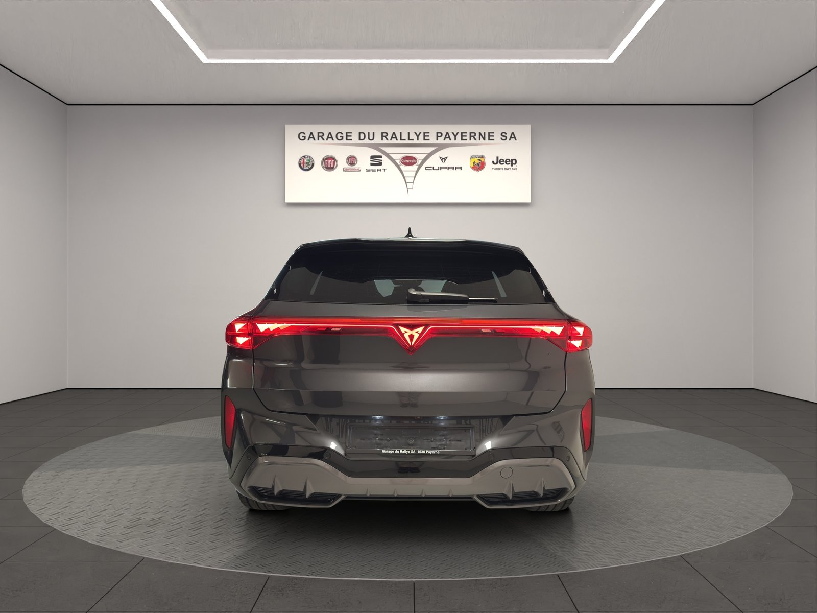 CUPRA Terramar 1.5 eTSI DSG, Mild-Hybrid Petrol/Electric, Ex-demonstrator, Automatic - 4