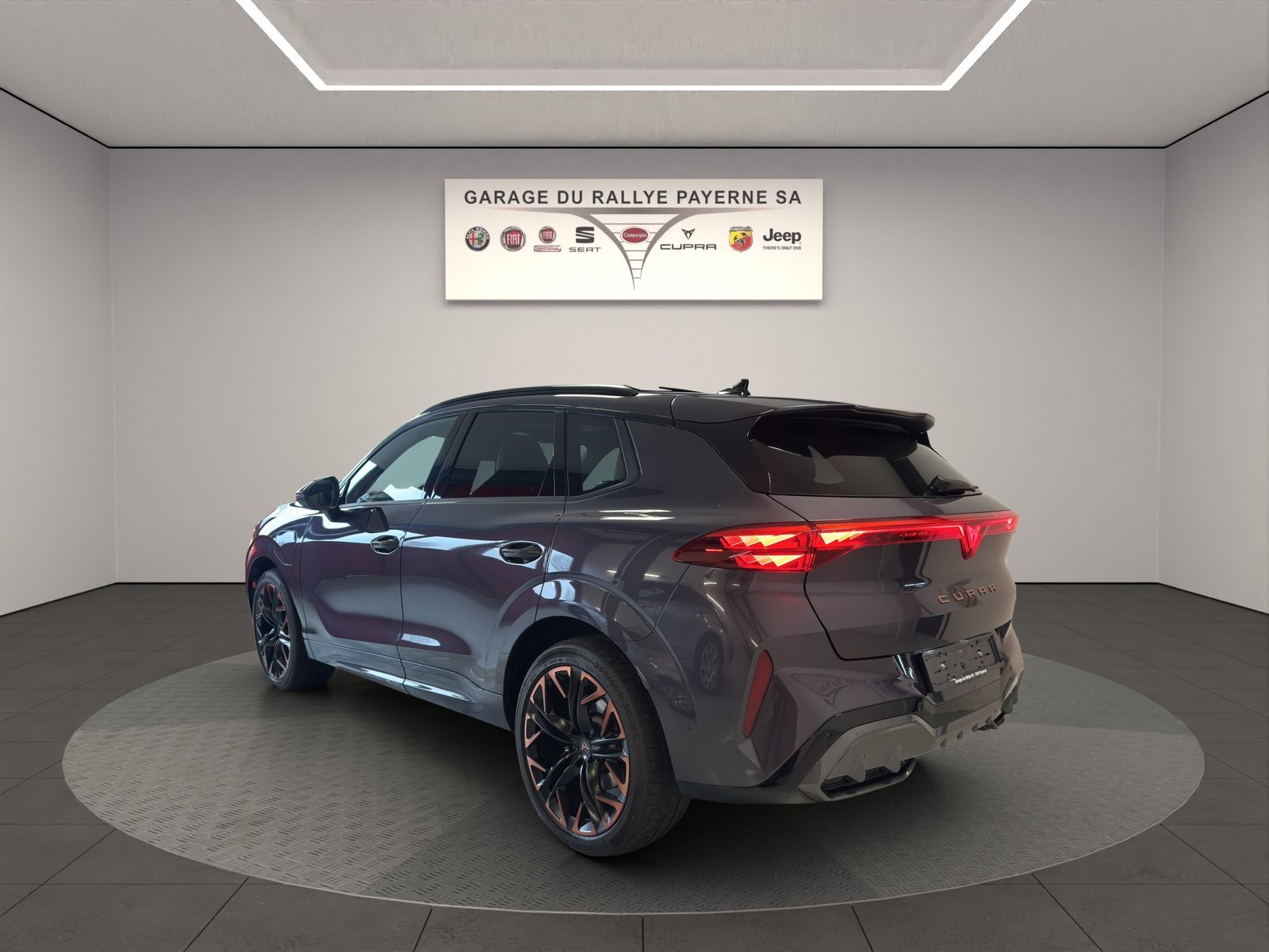 CUPRA Terramar 1.5 eHybrid DSG VZ, Plug-in-Hybrid Petrol/Electric, Ex-demonstrator, Automatic - 3