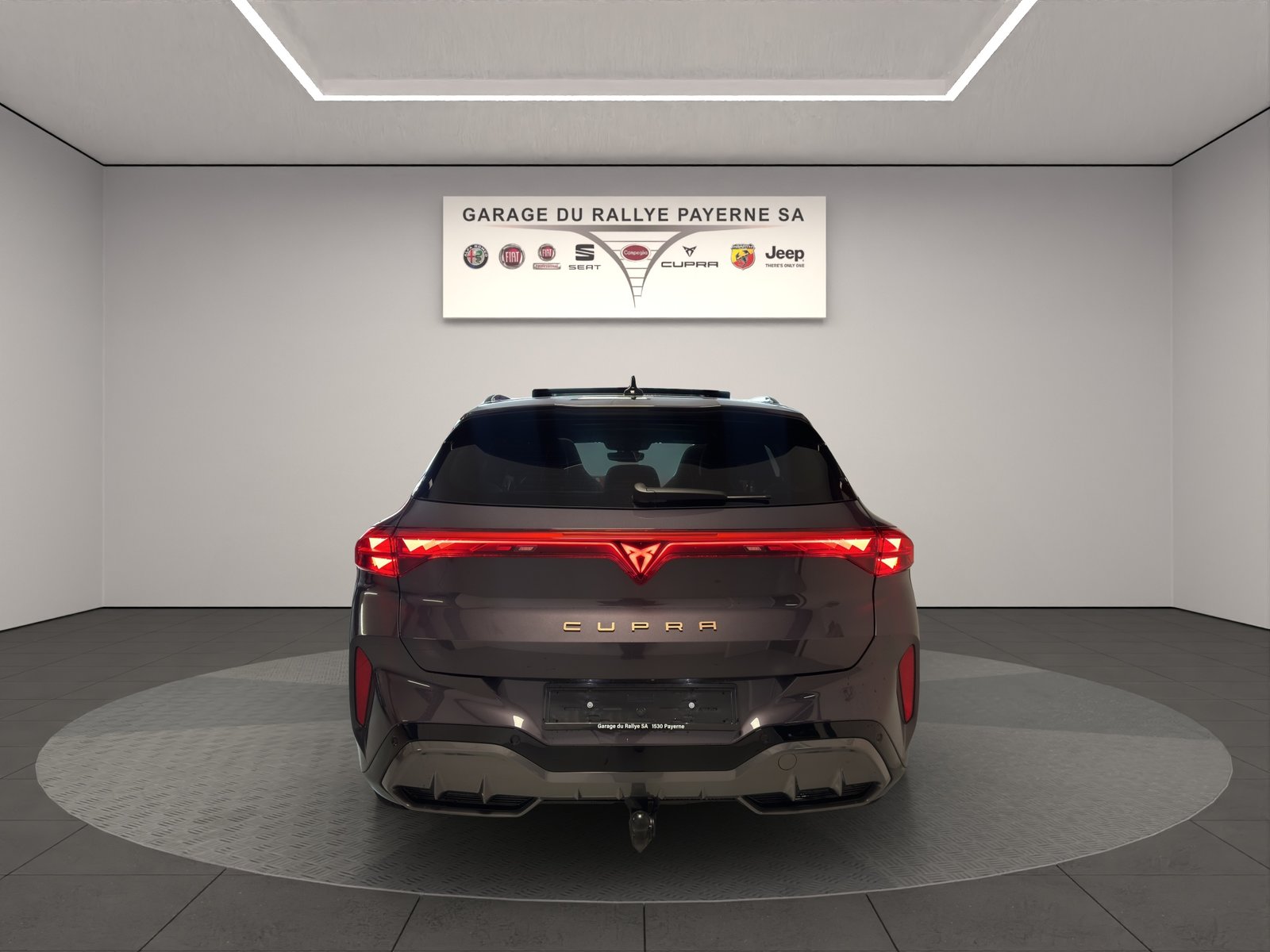CUPRA Terramar 1.5 eHybrid DSG VZ, Plug-in-Hybrid Petrol/Electric, Ex-demonstrator, Automatic - 4