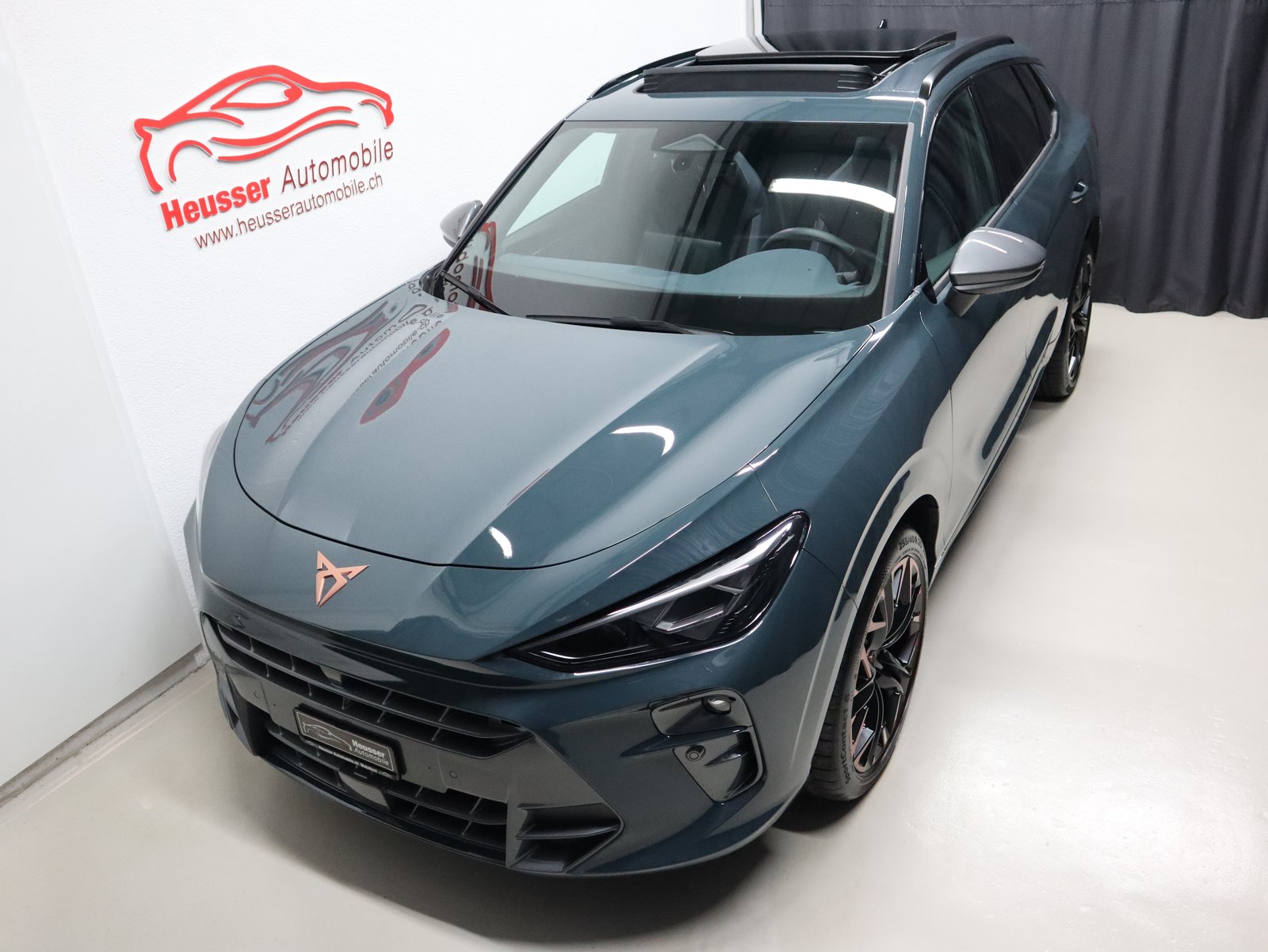 CUPRA Terramar 2.0 TSI DSG 4Drive VZ - Panorama - Navi/CarPlay - S, Petrol, Second hand / Used, Automatic - 3