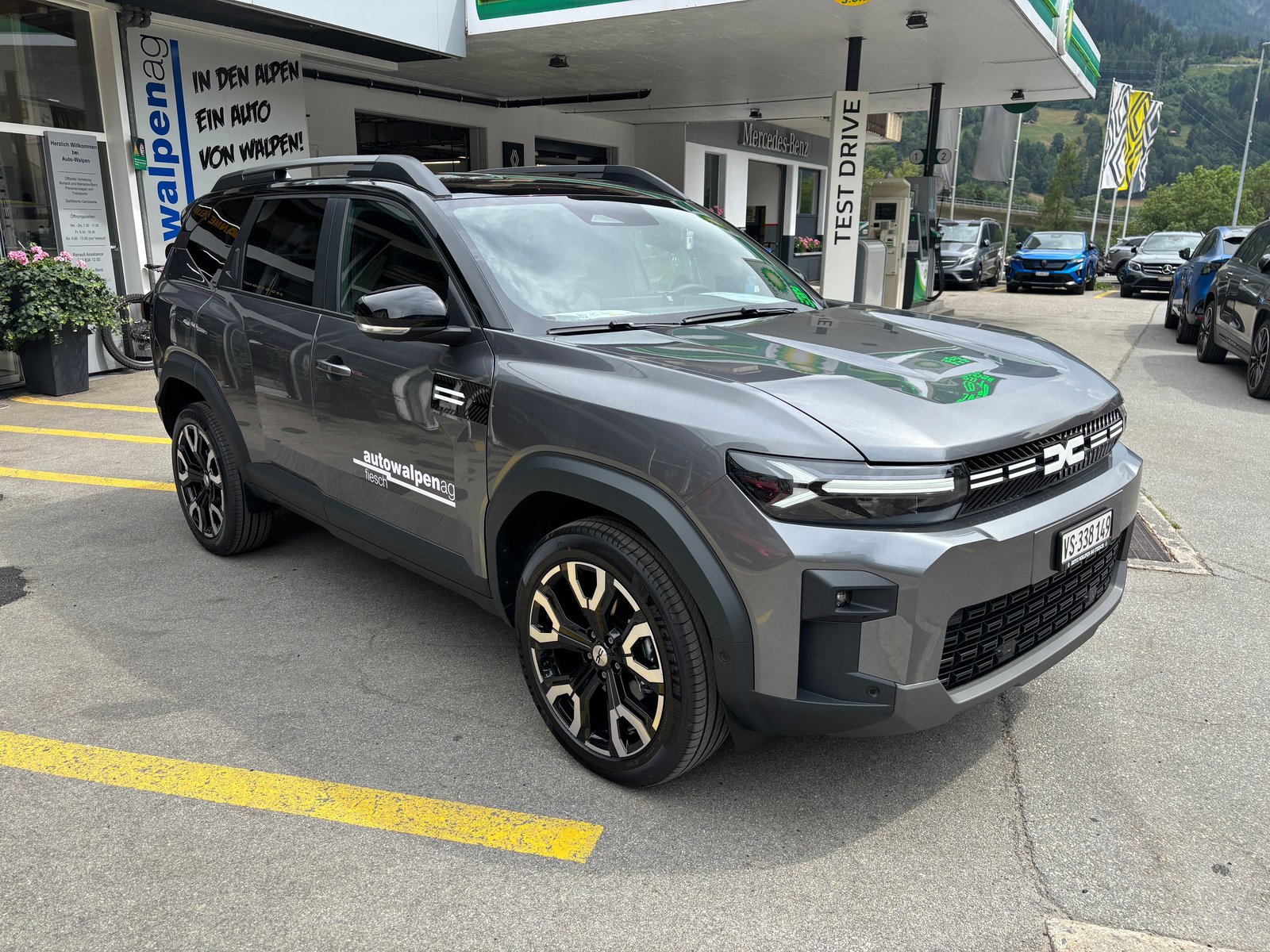 DACIA Bigster 150 Journey 4x4 Automat, Essence, Voiture nouvelle, Automatique - 2