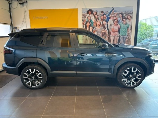 DACIA Bigster TCe 150 48V Journey 4x4, Essence, Voiture nouvelle, Automatique - 4