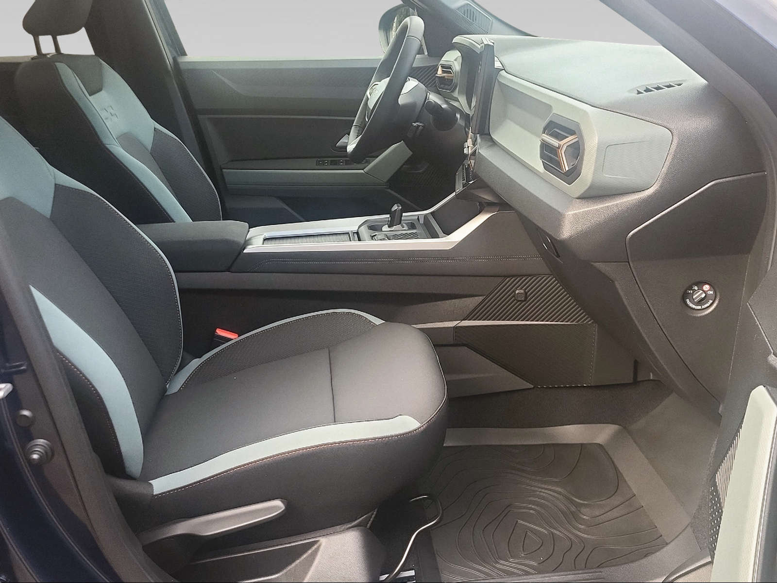 DACIA BIGSTER extreme hybrid 155, Voll-Hybrid Benzin/Elektro, Neues Fahrzeug mit Tageszulassung, Automatik - 5