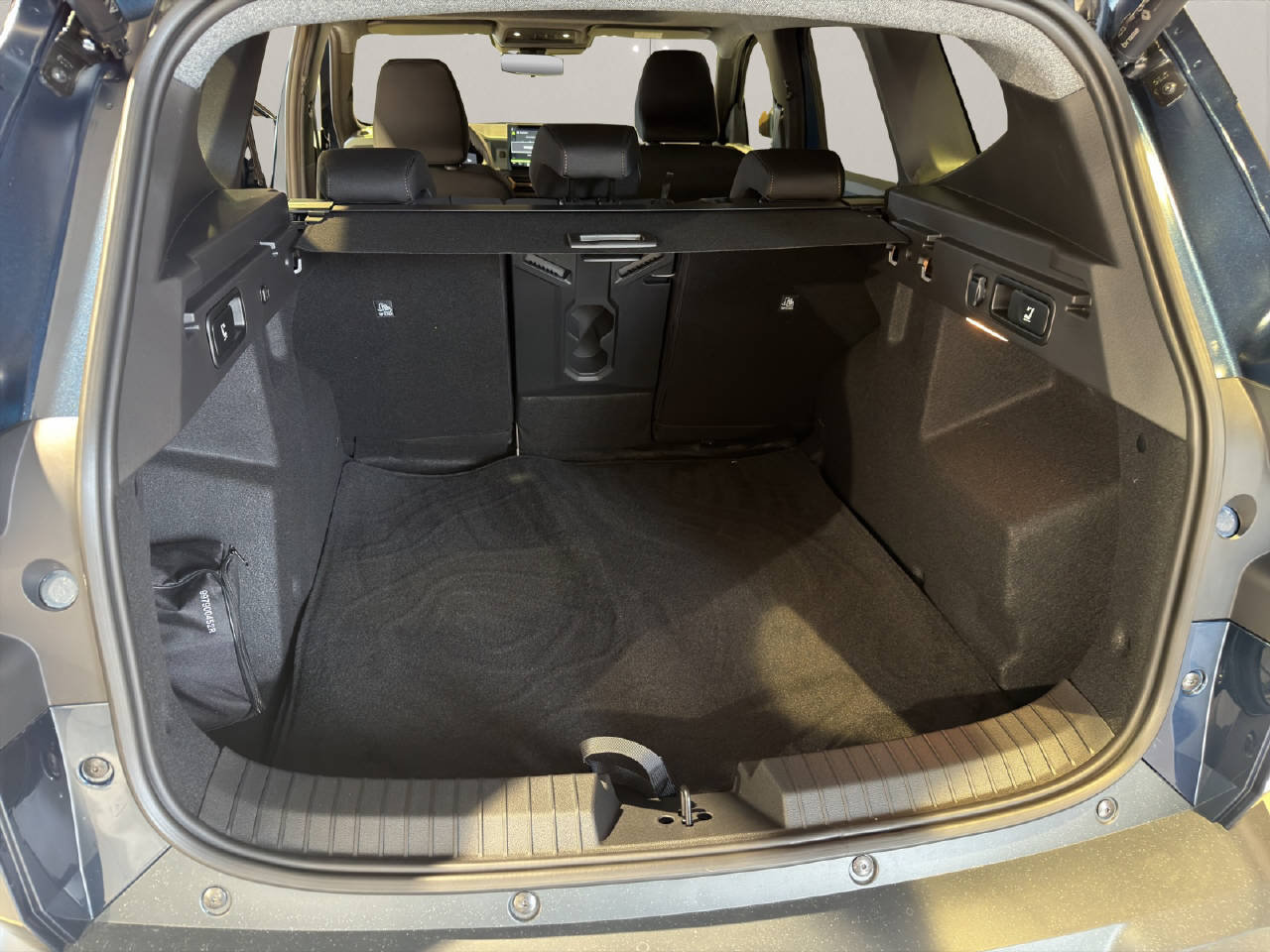DACIA Bigster 1.2 Hybrid Extreme 4WD, Hybride Integrale Benzina/Elettrica, Auto a km zero, Automatico - 6