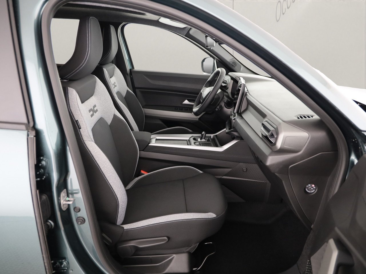DACIA Bigster 1.8 Hybrid Journey, Hybride Intégral Essence/Électricité, Voiture nouvelle, Automatique - 7