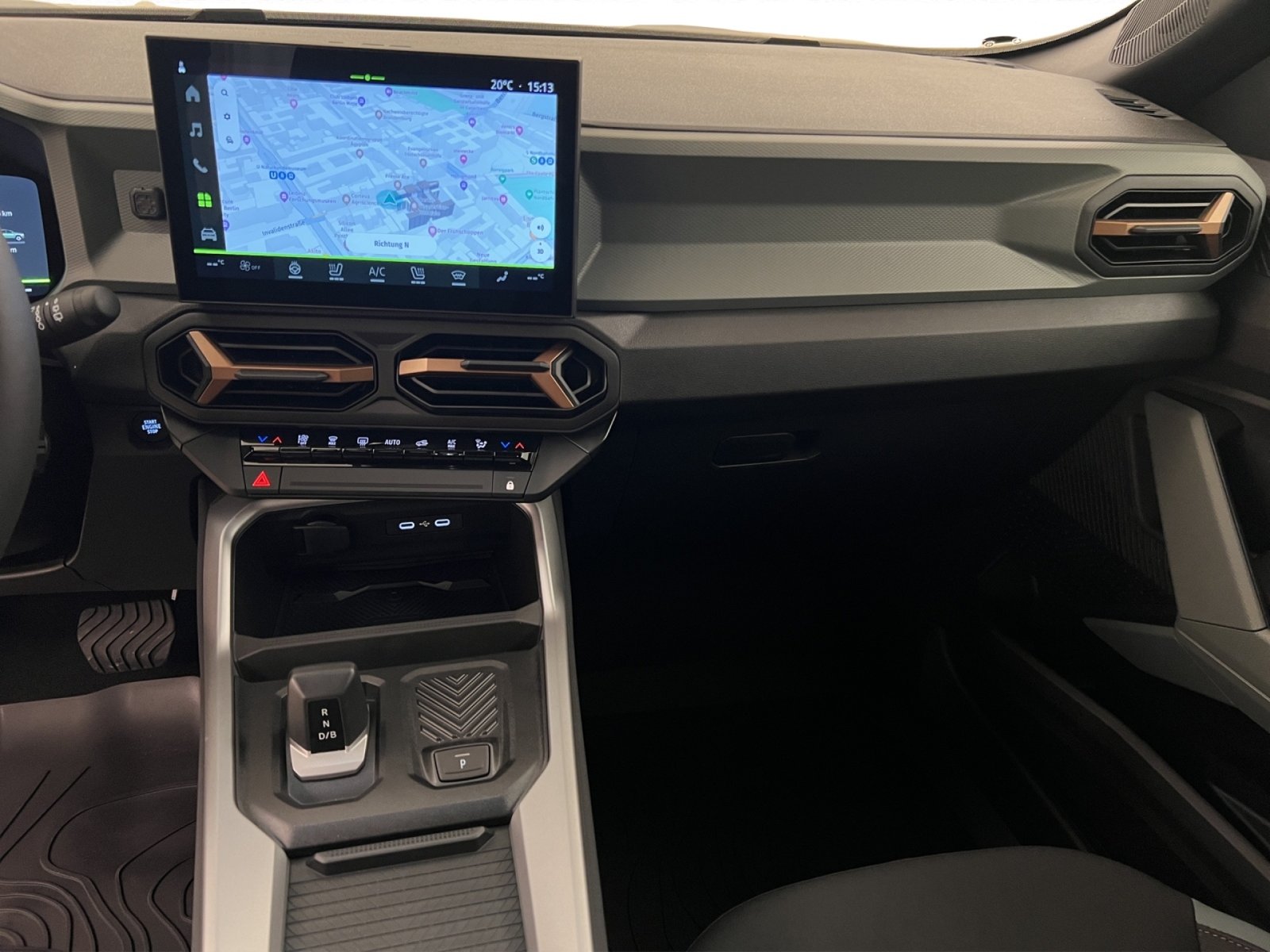 DACIA Bigster 1.8 Hybrid Extreme, Hybride Intégral Essence/Électricité, Voiture nouvelle, Automatique - 7