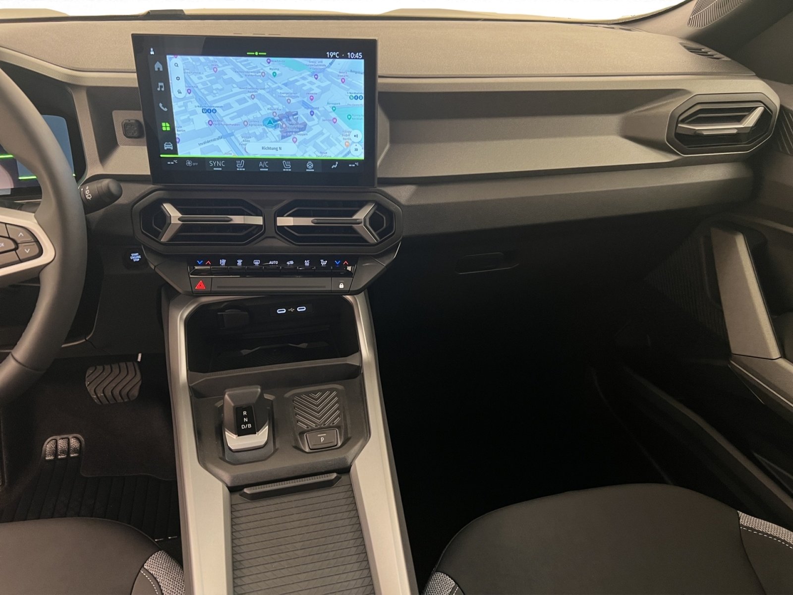DACIA Bigster 1.8 Hybrid Journey, Voll-Hybrid Benzin/Elektro, Neuwagen, Automatik - 7