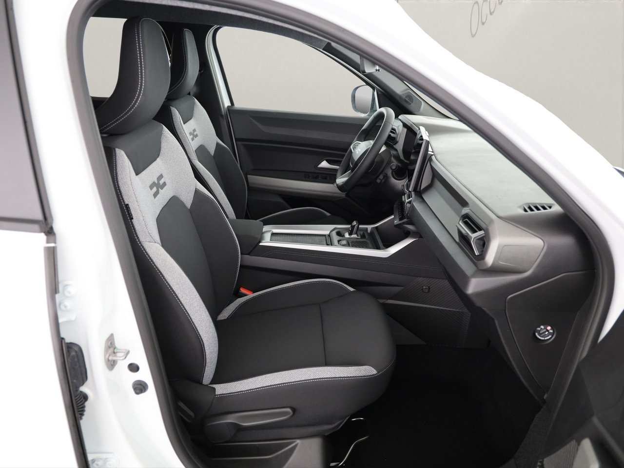 DACIA Bigster 1.8 Hybrid Journey, Hybride Integrale Benzina/Elettrica, Auto nuove, Automatico - 7