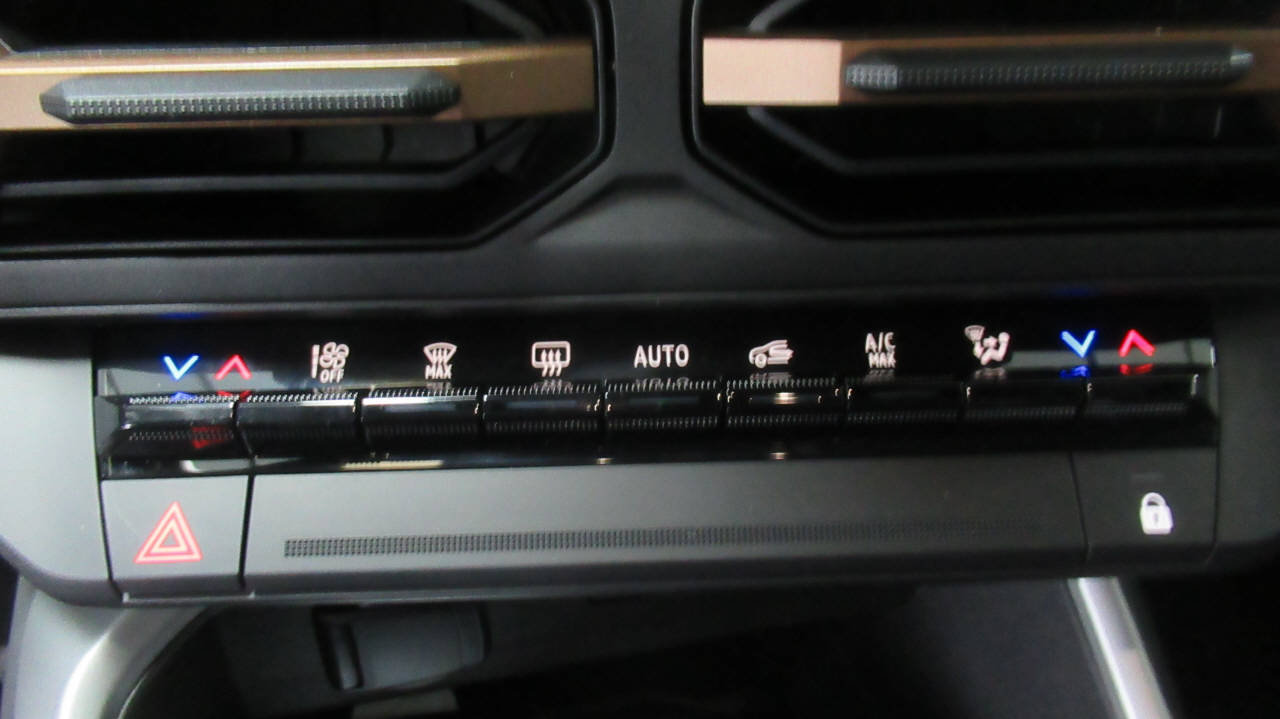 DACIA Bigster 1.8 Hybrid Extreme, Voll-Hybrid Benzin/Elektro, Neuwagen, Automatik - 7