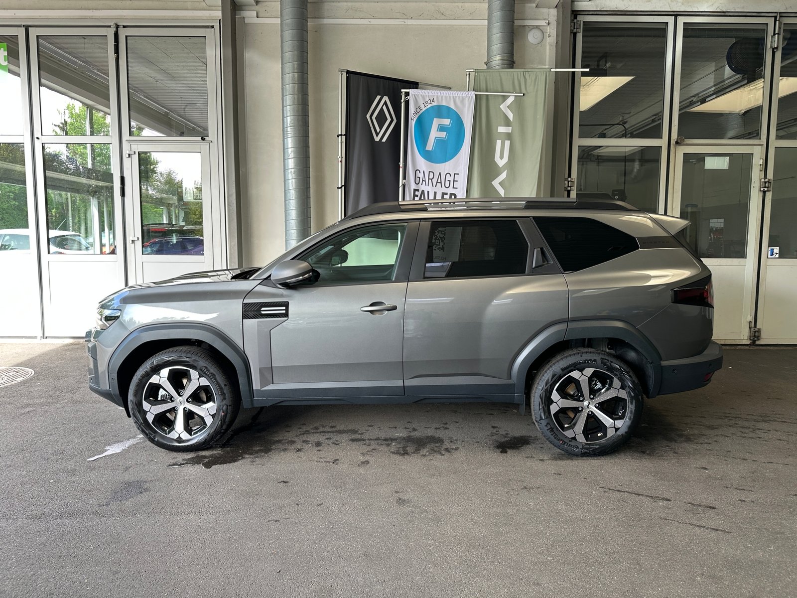 DACIA BIGSTER journey hybrid 155, Voll-Hybrid Benzin/Elektro, Neuwagen, Automatik - 2