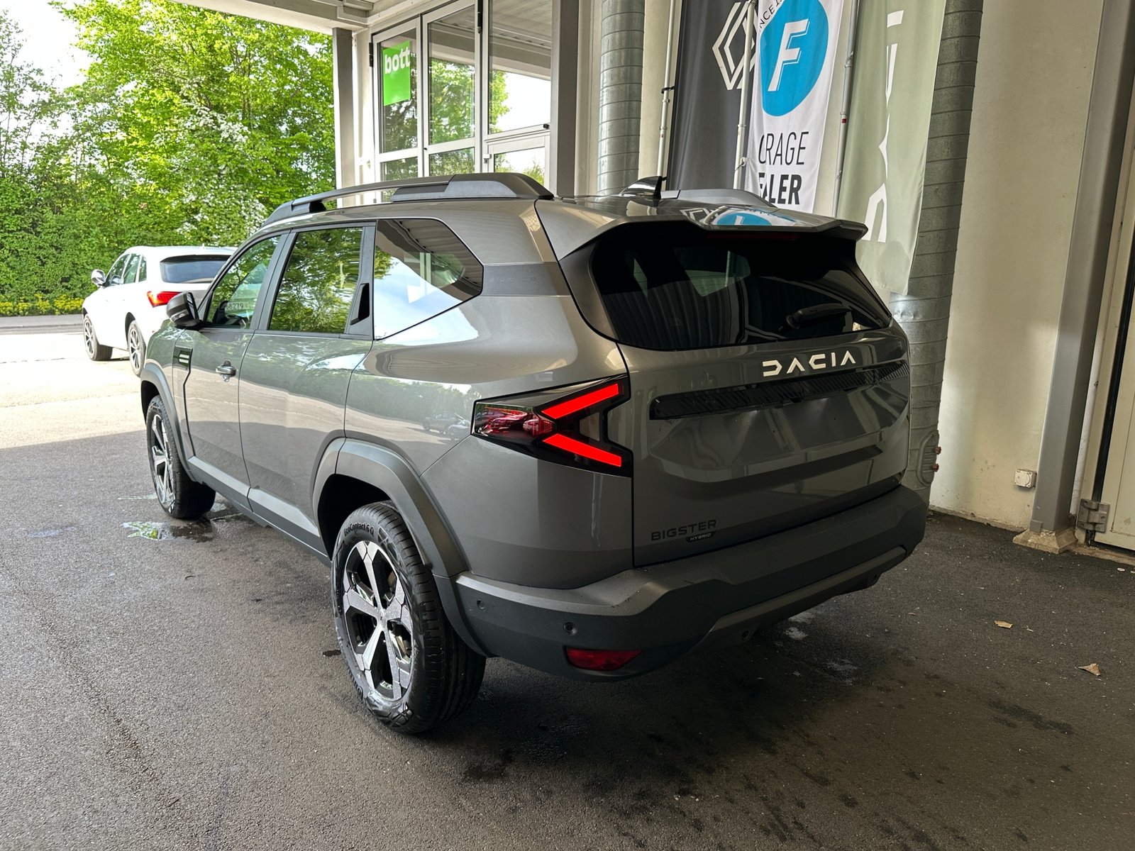 DACIA BIGSTER journey hybrid 155, Voll-Hybrid Benzin/Elektro, Neuwagen, Automatik - 3