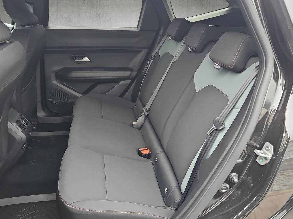 DACIA Bigster 1.8 Hybrid Extreme, Hybride Integrale Benzina/Elettrica, Auto nuove, Automatico - 6