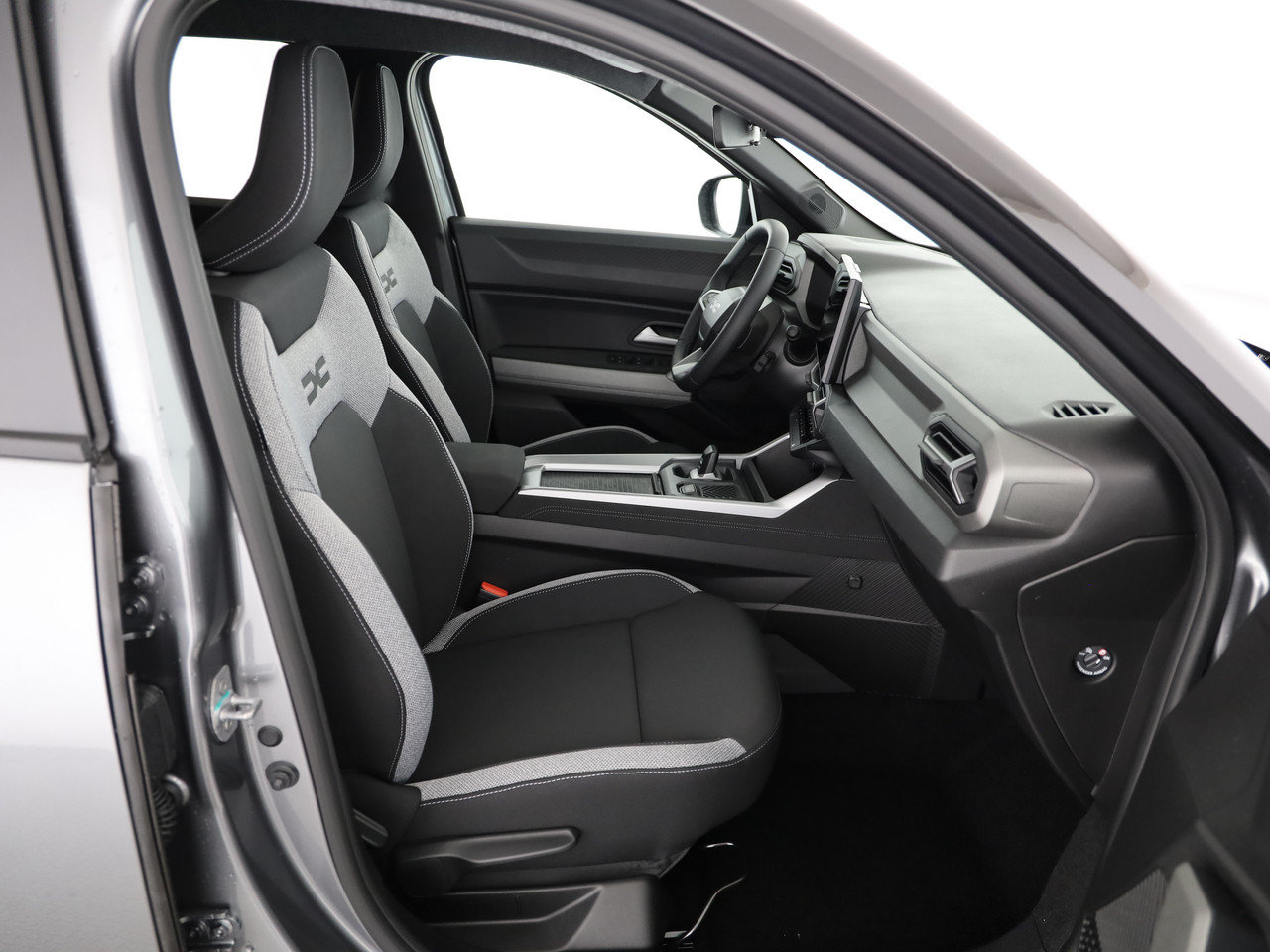 DACIA Bigster 1.8 Hybrid Journey, Full-Hybrid Petrol/Electric, New car, Automatic - 6