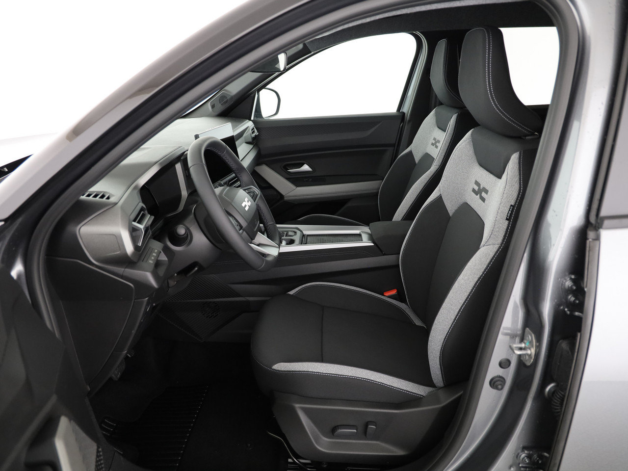 DACIA Bigster 1.8 Hybrid Journey, Full-Hybrid Petrol/Electric, New car, Automatic - 7