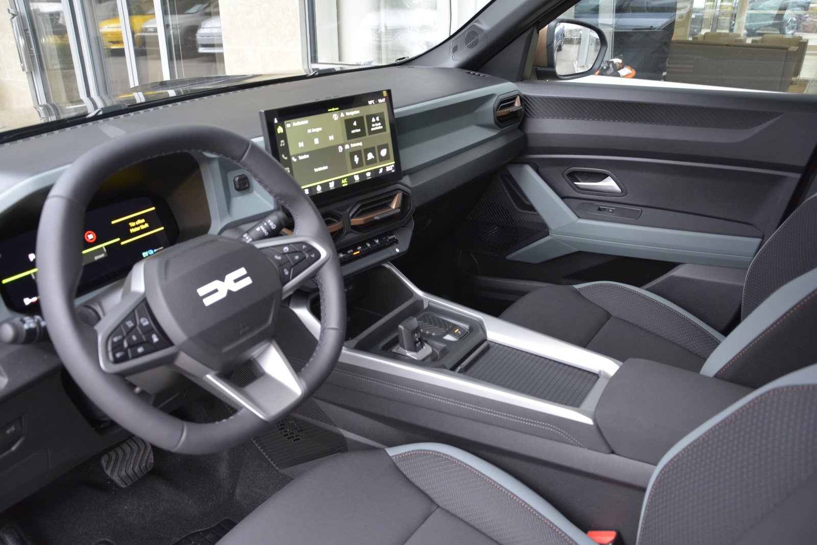 DACIA BIGSTER extreme hybrid 155, Hybride Intégral Essence/Électricité, Voiture nouvelle, Automatique - 5