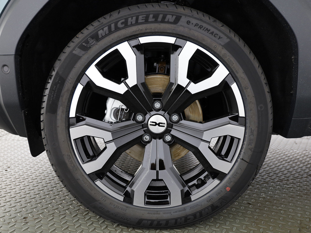 DACIA Bigster 1.8 Hybrid Journey, Hybride Intégral Essence/Électricité, Voiture nouvelle, Automatique - 4