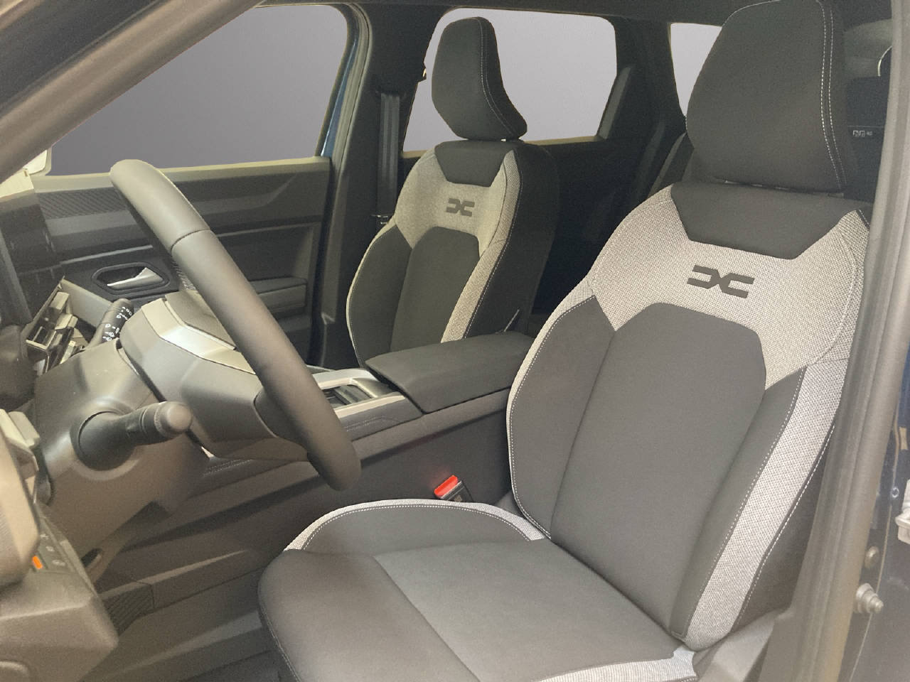 DACIA Bigster 1.8 Hybrid Journey, Voll-Hybrid Benzin/Elektro, Neuwagen, Automatik - 5