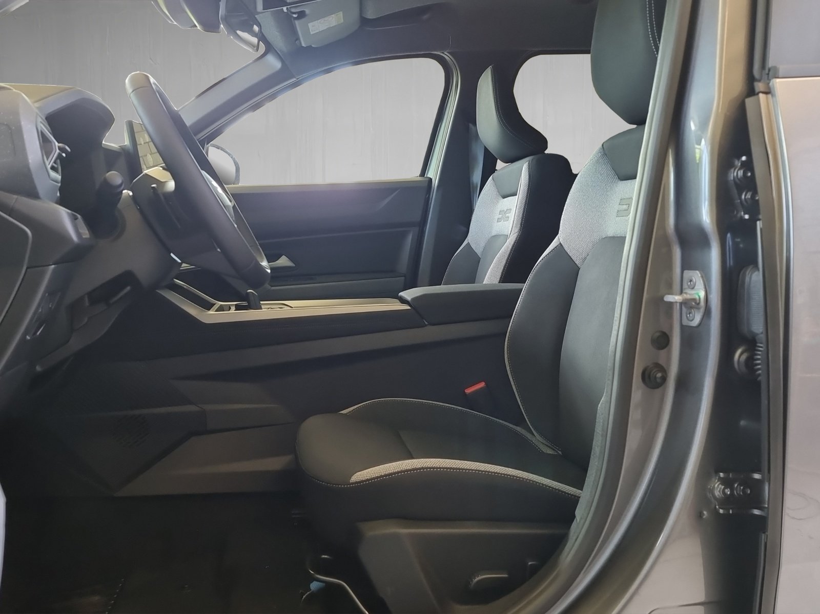 DACIA Bigster 150 Hybrid Journey 4x4 Automat, Hybride Integrale Benzina/Elettrica, Auto nuove, Automatico - 7