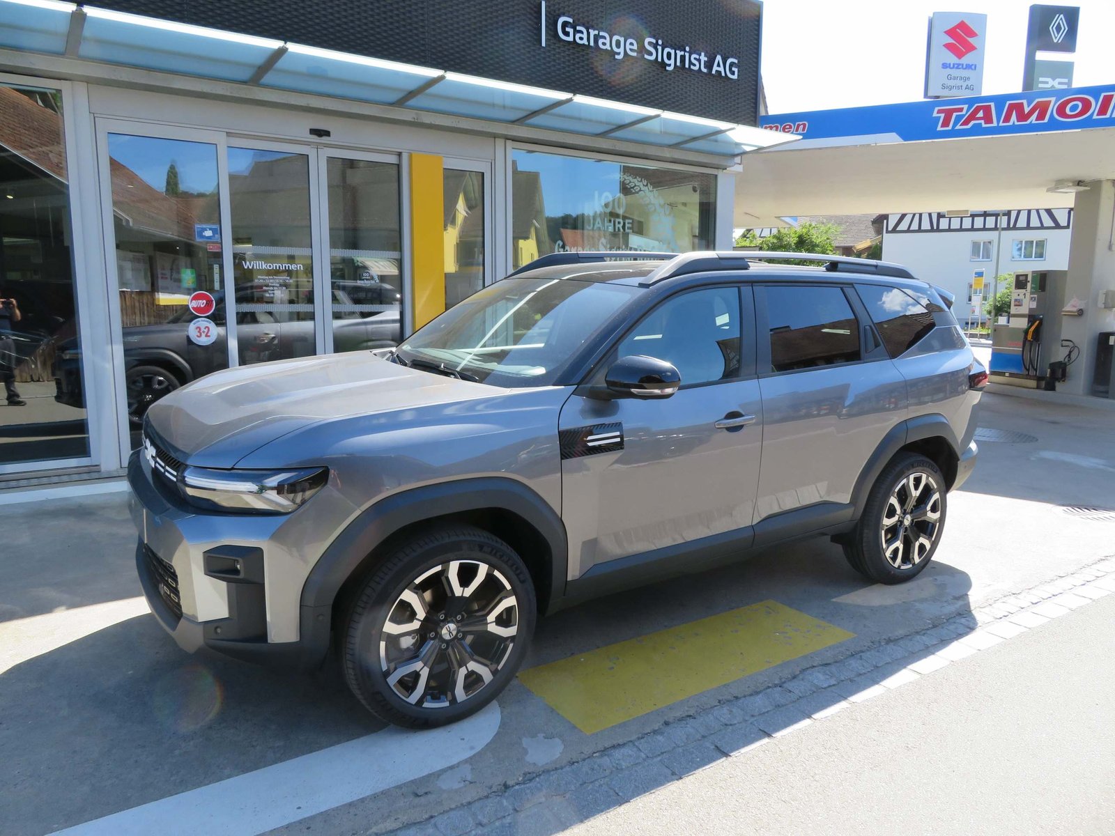 DACIA Bigster 1.8 Hybrid Journey, Hybride Integrale Benzina/Elettrica, Auto nuove, Automatico - 2