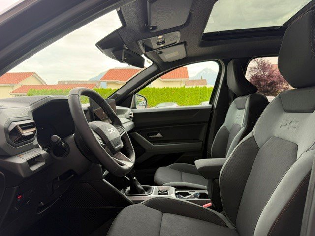 DACIA BIGSTER Extreme mild hybrid 130 4x4, Mild-Hybrid Petrol/Electric, New car, Manual - 6